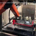 Watch our new robot manufacture a batch of Moduflex Bain circuit adapter!